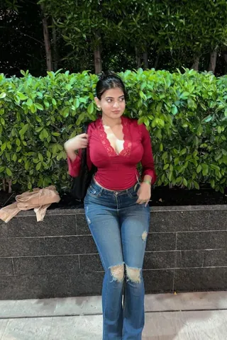 Amisha, 24, call girl in Wadala, Mumbai